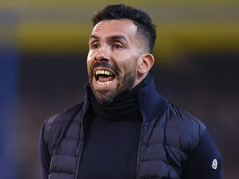 ¿Vuelve a dirigir? Carlos Tevez está en la mira de un gigante sudamericano para ser el nuevo DT