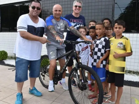 A lo Freddy Turbina: Una nueva bici a para Sampaoli en Santos