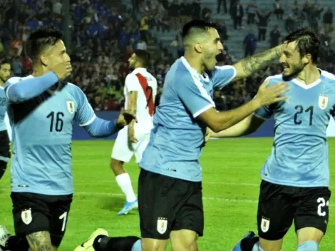 Uruguay se impone a Perú en el Estadio Centenario