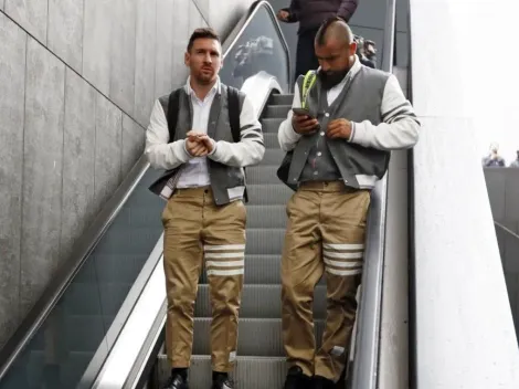 ¡Qué pinta! Messi y Vidal arriban a Madrid con particular look