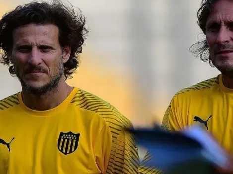 Forlán dirige su primer entrenamiento al mando de Peñarol