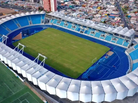 Desde el aire: Iquique estrena el Tierra de Campeones contra Everton