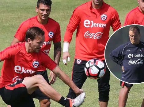 "Se había empelotado y acostado en una camilla": Chapa y Mark delatan a Bielsa