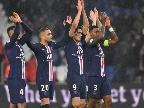 El increíble autogol del partido PSG-Lyon, que da vuelta al mundo