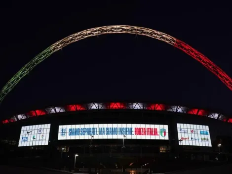 Lindo homenaje de Inglaterra a Italia en Wembley