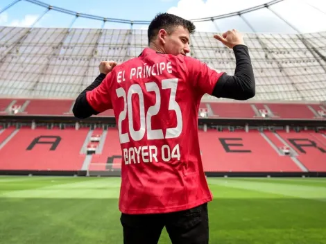 Hinchas del Leverkusen vueltos locos por renovación de Aránguiz