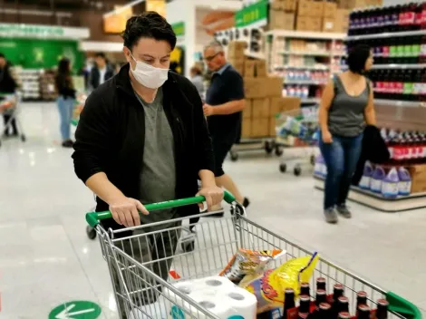 ¿Estarán abiertos los supermercados y el comercio? Conoce aquí los horarios