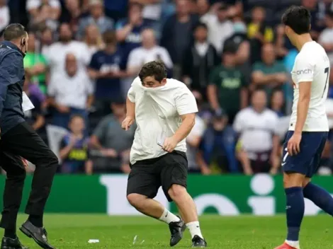 Hincha invade la cancha para celebrar con Son Heung-Min