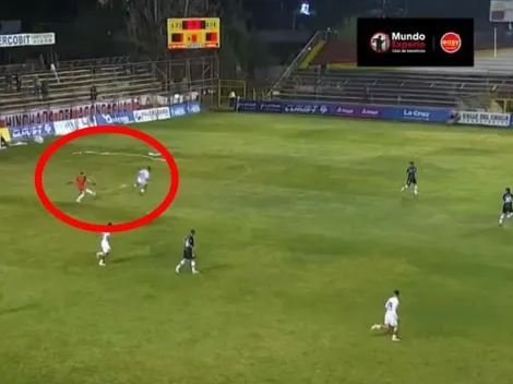 Mega fail: arquero del Chago Morning regaló un gol insólito