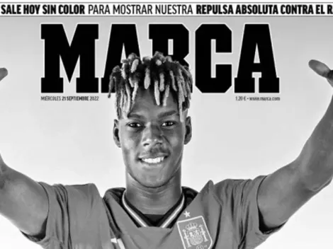 Marca en blanco y negro: "Repulsa absoluta contra el racismo"