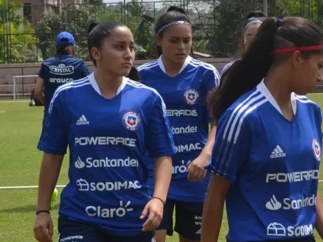 Suazo y DT Castro y la llegada de la Roja fem Sub 17 a la India