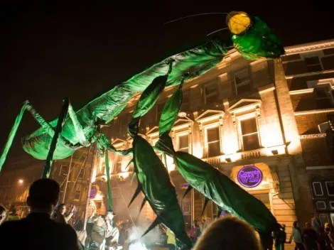 ¿Cuáles son los horarios y recorridos del desfile de Insectos de Teatro a Mil?