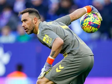 Claudio Bravo y sus números contra el Manchester United