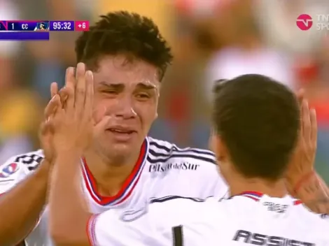 Zavala y Joan Cruz celebran emocionados el gol de Damián Pizarro