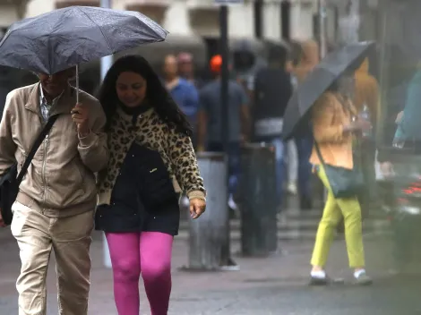 ¿Cómo va a estar el tiempo hoy en Santiago? ¿Seguirá lloviendo?