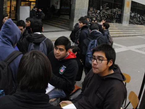 ¿Cuál es el bono exclusivo para estudiantes de cuarto medio?