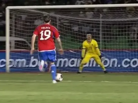 Hinchas llenan de críticas a Valdés por goles perdidos ante Bolivia