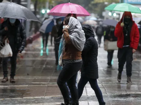¿Volverá a llover en Santiago? Mira el pronóstico del tiempo