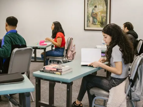 Polémica por Becas Chile: Habría beneficiarios que no volvieron al país