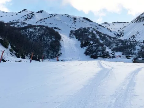 Rescatan a tres personas de avalancha en Chillán