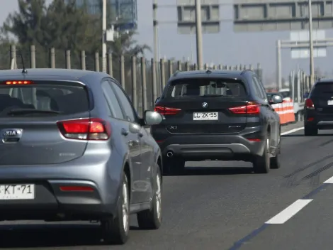 ¿Cuál es el plazo para grabar la patente en los vidrios y espejos de los autos?