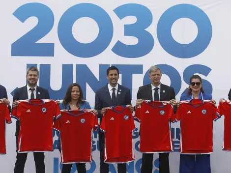 Infantino esperanza a Chile como sede del Mundial 2030