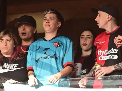 Nicki Nicole convierte a Peso Pluma en hincha de Newell's Old Boys