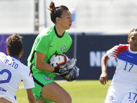 Es oficial: Tiane Endler es "centenaria" en La Roja