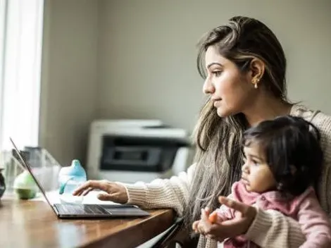 ¿Hay bonos para madres en Chile y cómo postular?