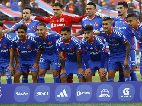 Formación de la U con ausentes y joven arquero citado