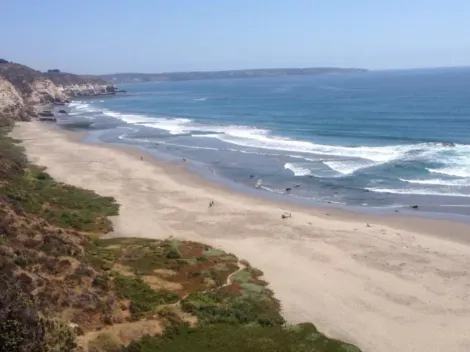 ¿Dónde queda la Playa Aguas Blancas? Conoce el balneario