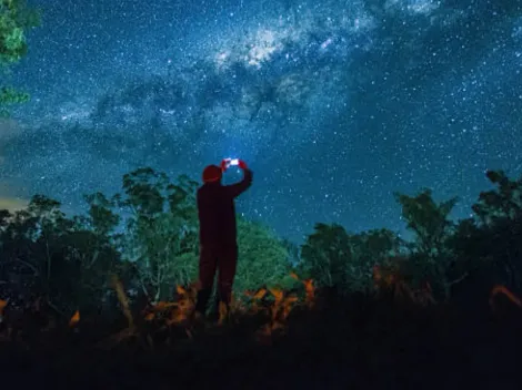 ¿Cómo sacarle fotos a las estrellas con el celular?