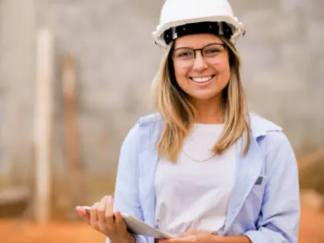 ¿Cuánto ganan los ingenieros civiles industriales según la universidad?