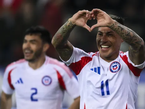 Vargas tuvo romántica celebración en la Roja