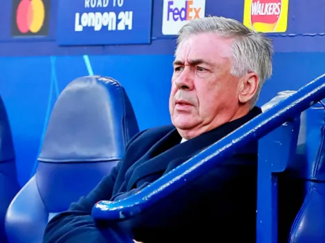 Carletto Ancelotti ni se arruga por colgarse del palo ante el City