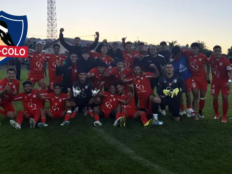 Quillón es el rival de Colo Colo y festeja con camiseta del Cacique