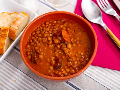 Receta de lentejas para combatir el frío que dejó la lluvia