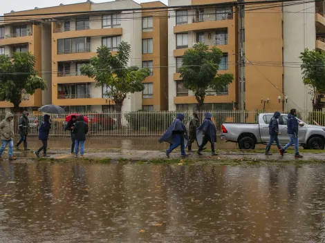 Se suman colegios a la suspensión de clases por intensas lluvias