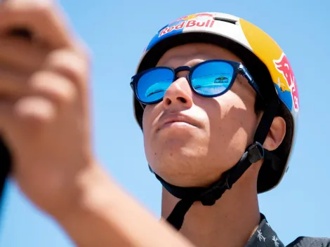 Bicho Carrera debutó a lo grande en el Mundial de Parapente Acrobático
