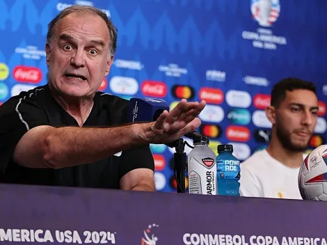 Loco Bielsa califica a su jugador como "invitado de lujo"