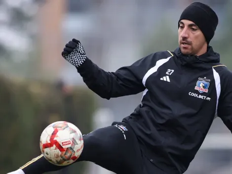 Javier Correa se muestra en el entrenamiento de Colo Colo