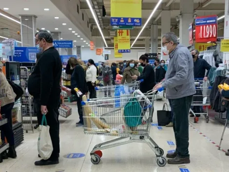 ¿Qué días cerrarán los supermercados y malls en Fiestas Patrias 2024?