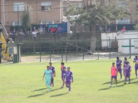 Hinchas del Conce entregan inusual apoyo: afuera del estadio