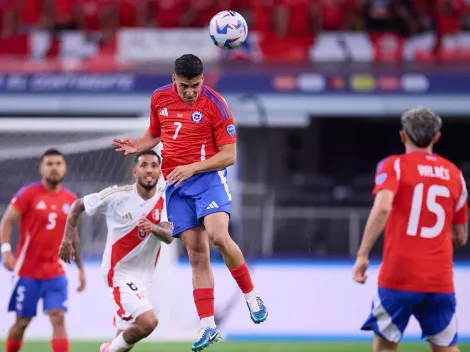 Dos jugadores de Chile en el equipo ideal de su liga