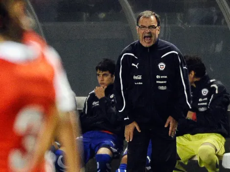 Conocido periodista revela fea anécdota con Bielsa: "Es mal educado"