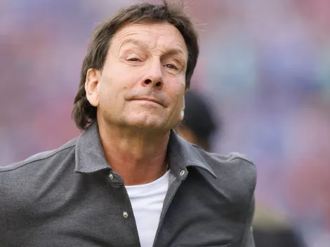 Fernando Díaz plancha la camisa: Tambalea un DT tras negro 2025