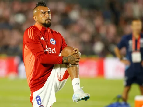 Arturo Vidal se da "vuelta la chaqueta" en La Roja