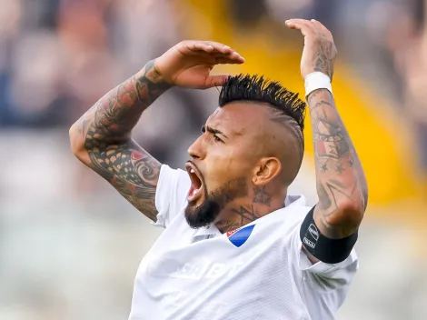 El puesto al que mandan a Vidal para ordenarlo en la cancha