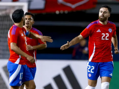 Córdova empieza a despejar las dudas en la formación de La Roja