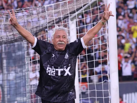 Carlos Caszely se aburre de Manuel Pellegrini y exige a otro DT en la Roja